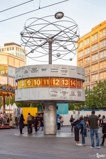  horloge universelle - Alexanderplatz